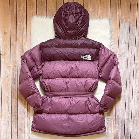 The North Face Women’s Nuptse Belted Mid Jacket - Picture 7 of 10